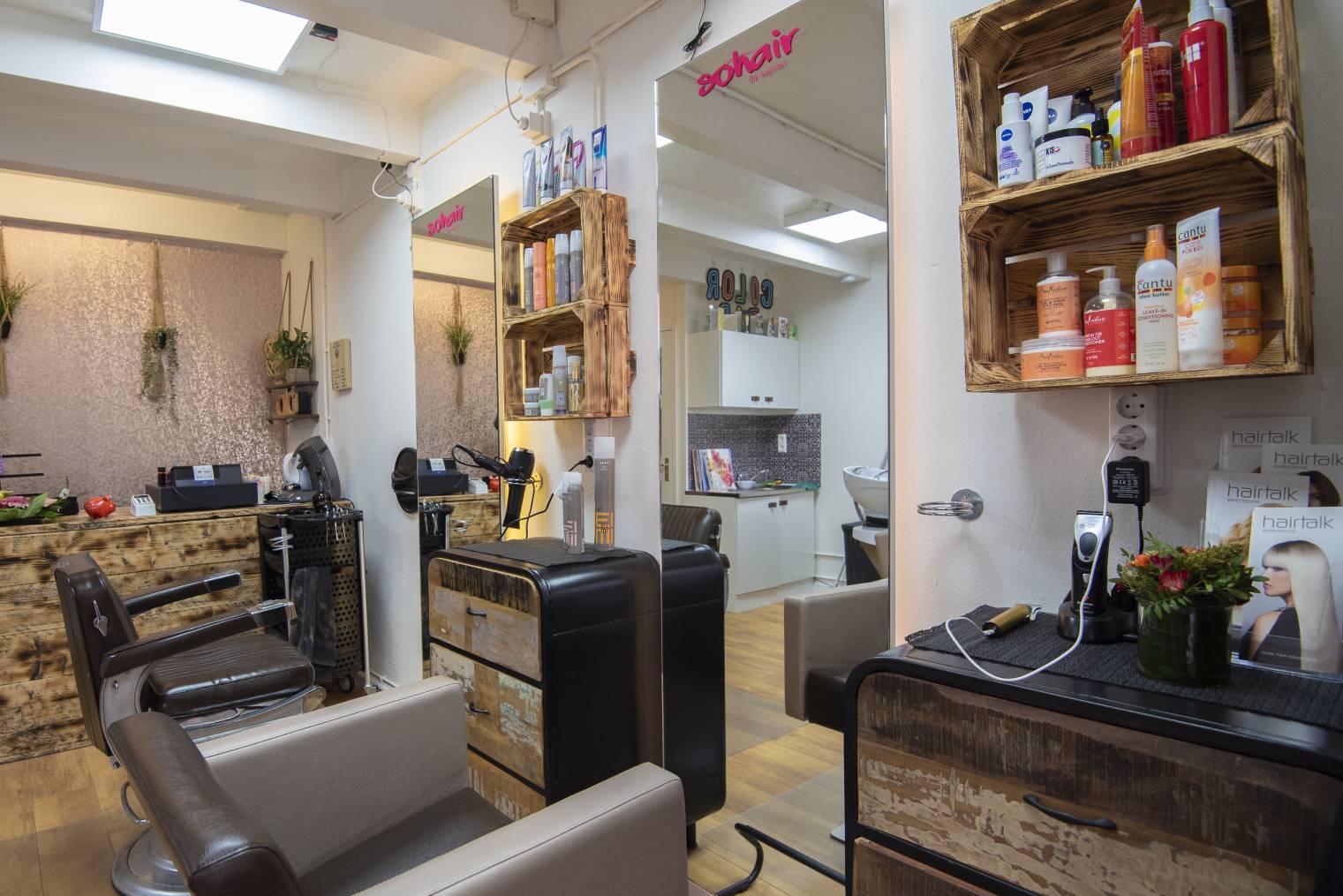 Interieur van kapsalon Sohair
